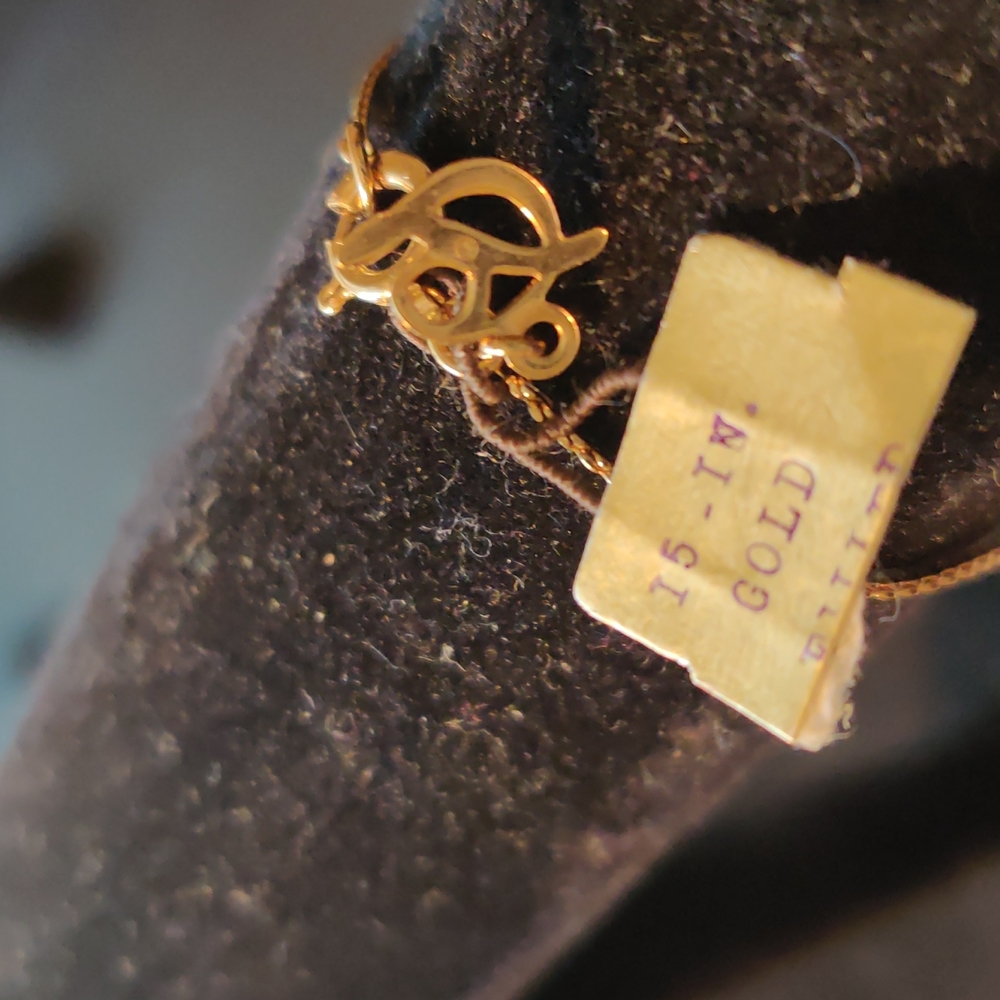CHRISTIAN DIOR Gold Filled Chain and Pendant - Picture 8 of 9